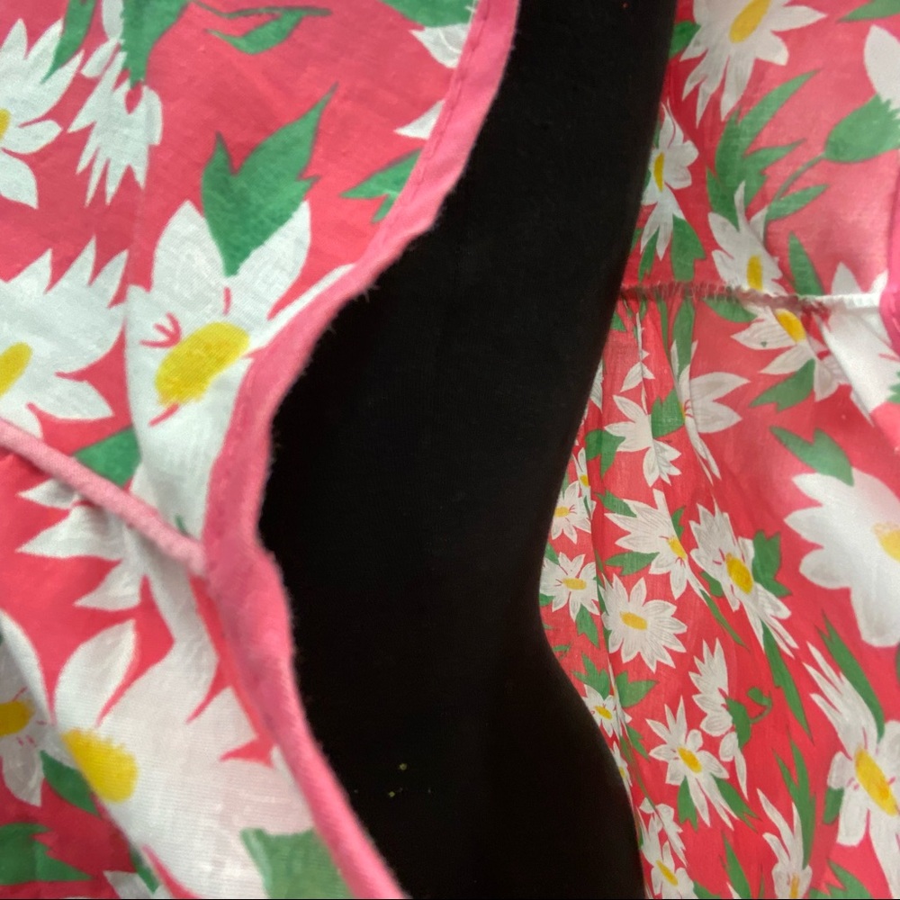 70s Vtg Pink Housedress W Daisies - image 6
